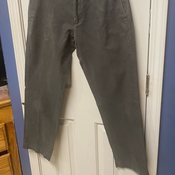 Banana Republic men chino gray pants size 32 - Picture 2 of 10